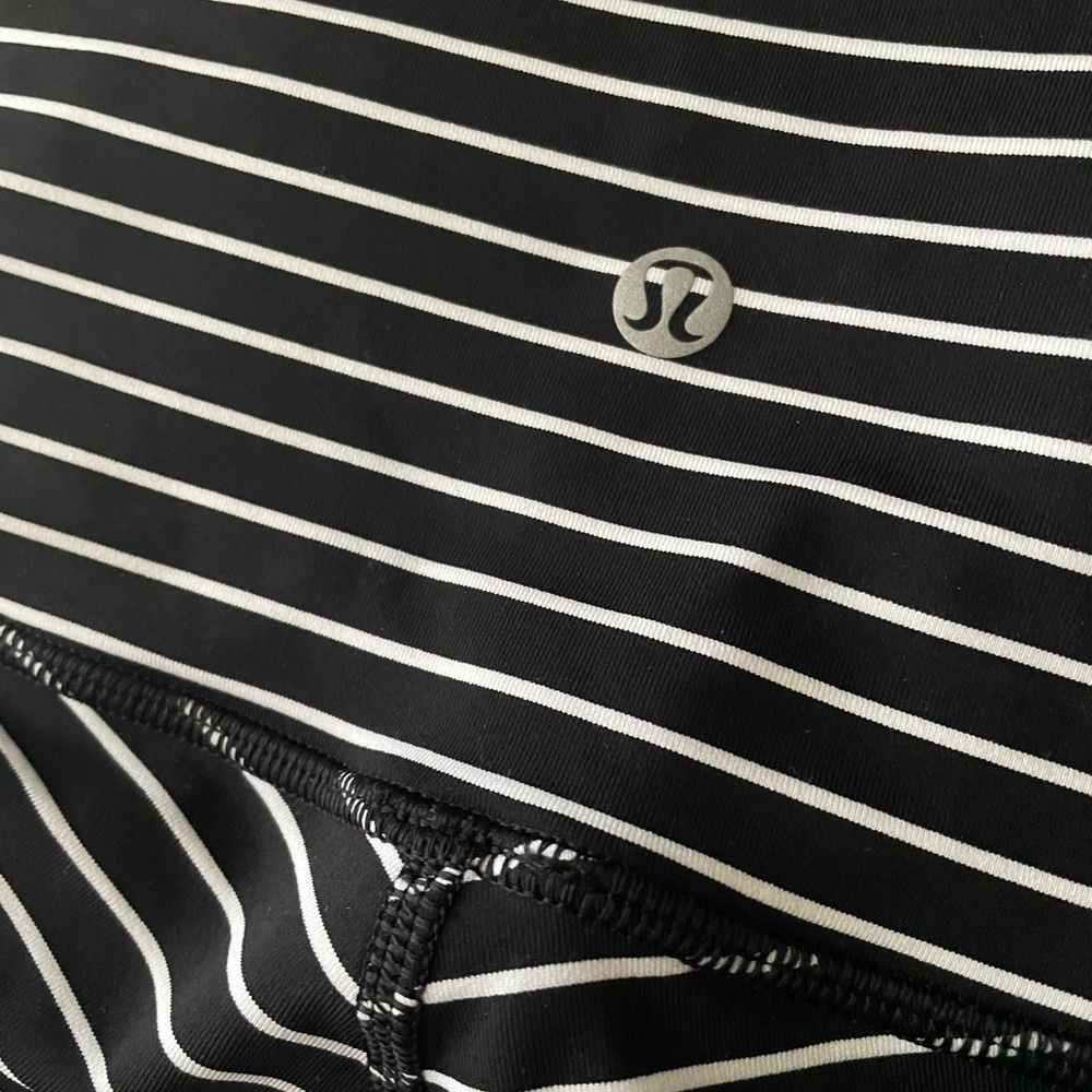 Lululemon 🍋 NWT “Unicorn Find” - Picture 3 of 9